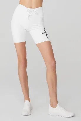 7" Yogi Lace Up Short - White/Black