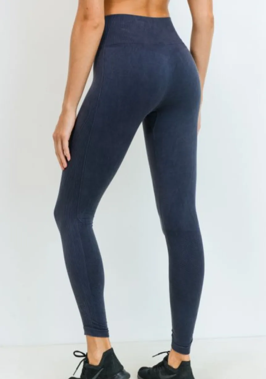 ABSOLUTE SEAMLESS LEGGINGS