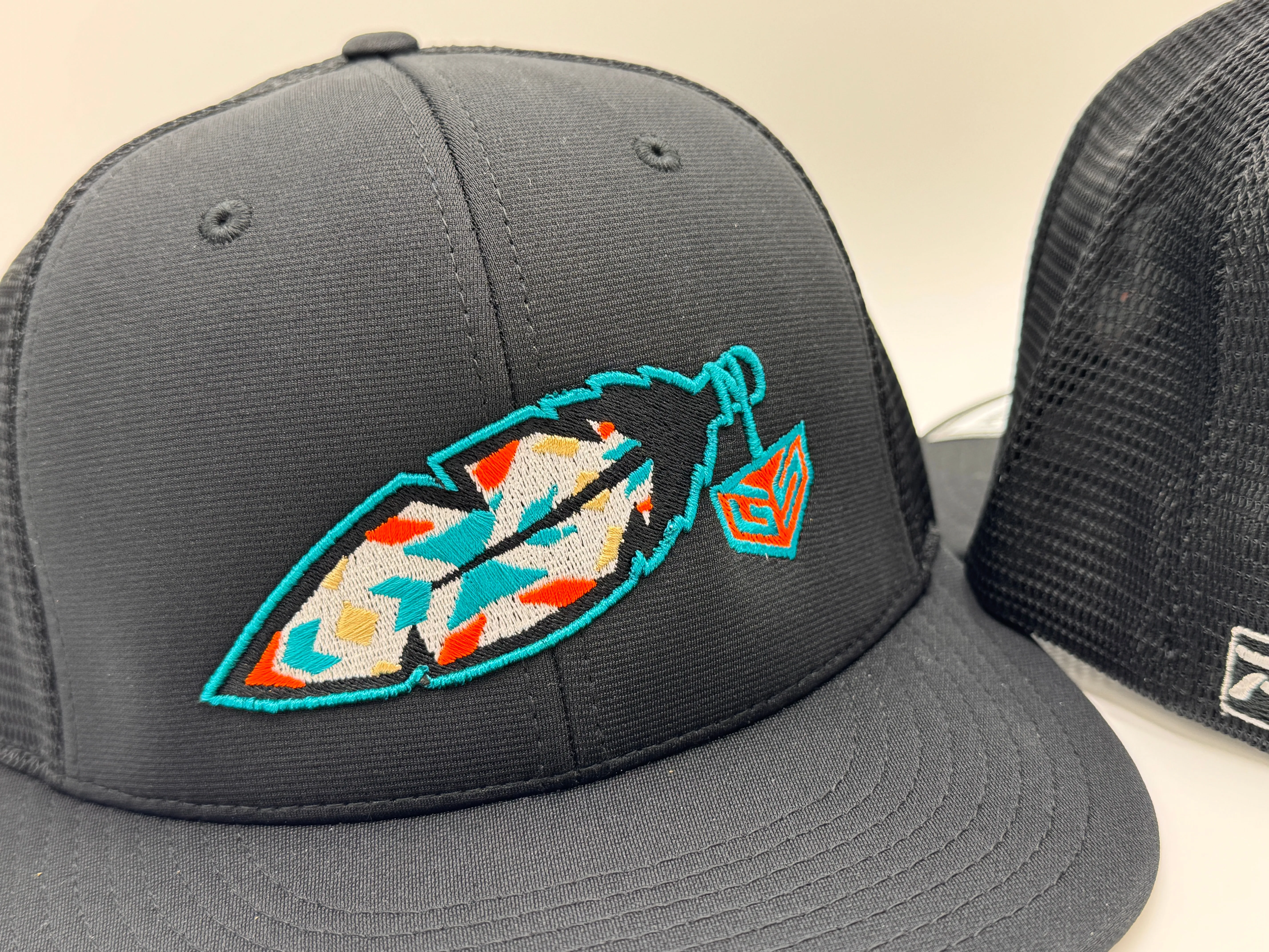 GS Sports Feather PTS20M Hat - Black with Turquoise