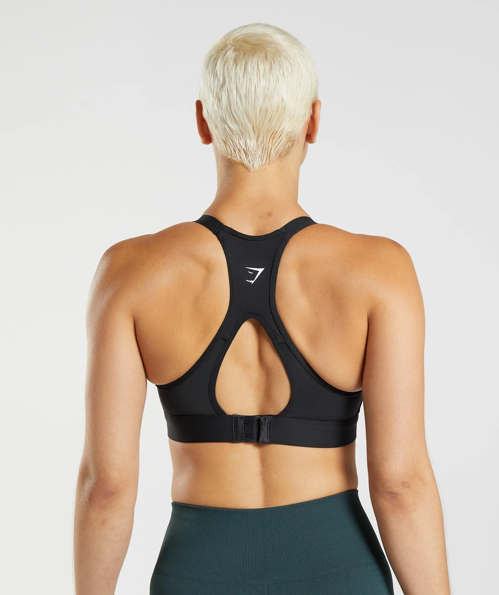 Gymshark Cut Out Back High Support Sports Bra, B/C-E/F - Black