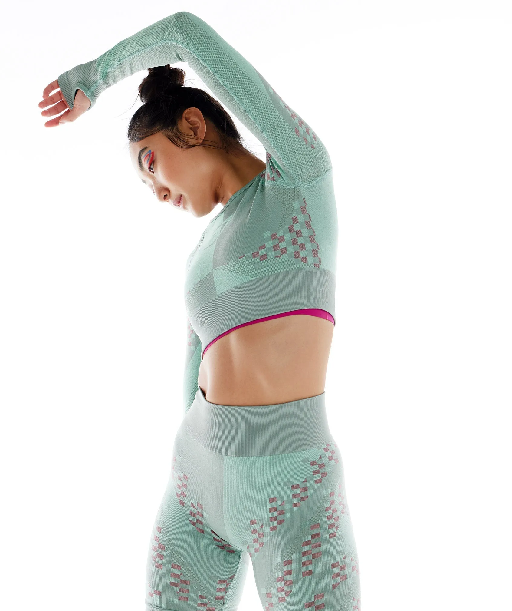 Gymshark Wtflex Cyborg Seamless Long Sleeve Crop Top - Maya Blue/Hibiscus Pink/Turbo Blue