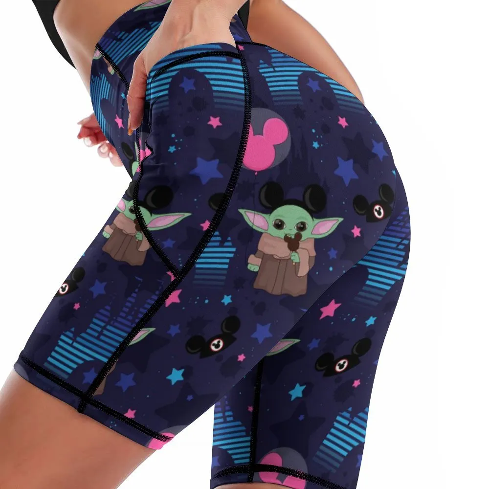 Star Wars Baby Yoda Castles Women's Knee Length Athletic Yoga Shorts With Pockets