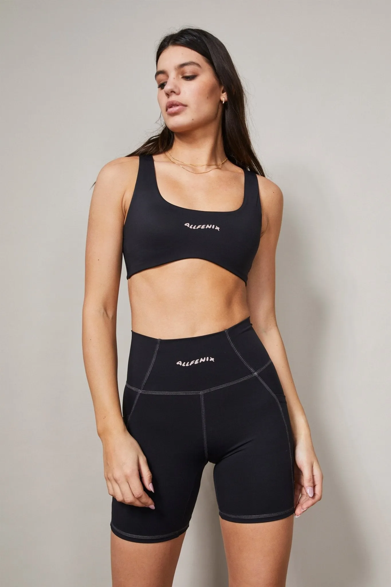 Waves Extend Sports Bra